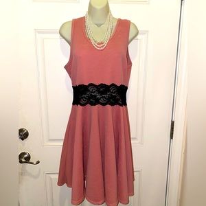 Mauve color sleeveless dress